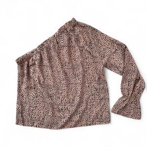 Animal Print Top Women’s Size Medium